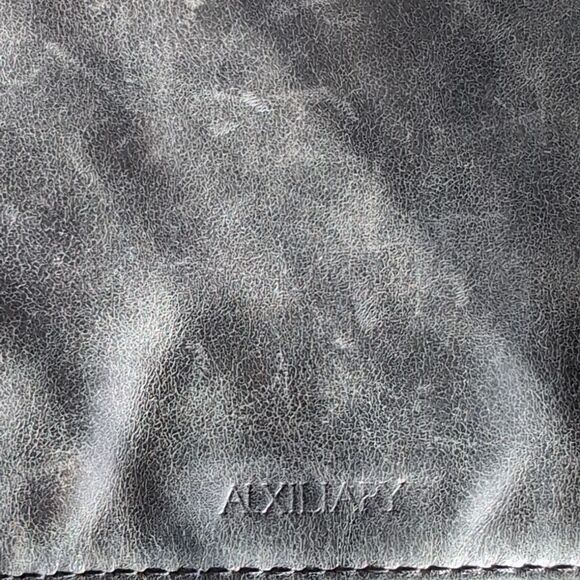 Aritzia auxiliary grey leather bag - Picture 4 of 14